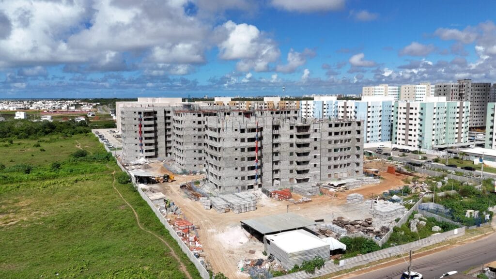 Obra do Tropical Village na Barra dos Coqueiros avança para fase de acabamento
